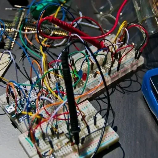 Circuit électrique conforme à la norme NF C 15-100 Respect des exigences réglementaires avec câblage électronique conforme NF C 15-100